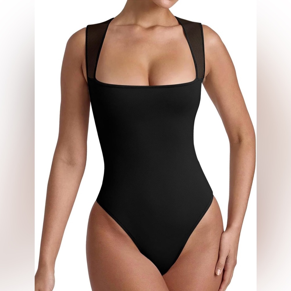 NWT $30 REORIA XS Square Neckline Sleeveless Black Bodysuit